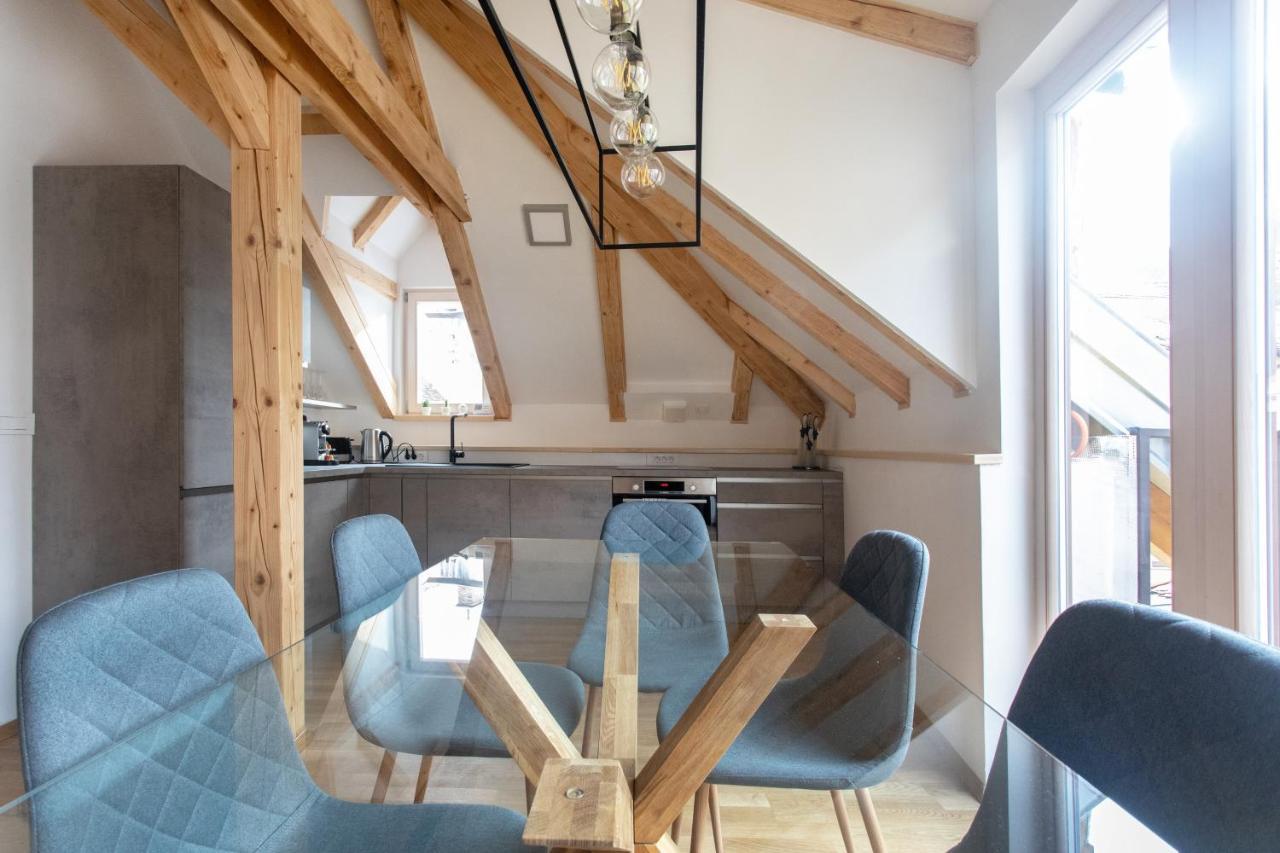 Bright & Spacious Loft In The Heart Of Old Town Ljubljana Exteriör bild